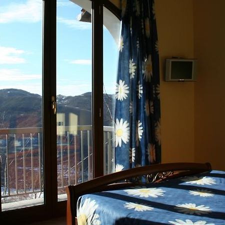 Orchidea Selvatica B&B Levice Eksteriør bilde