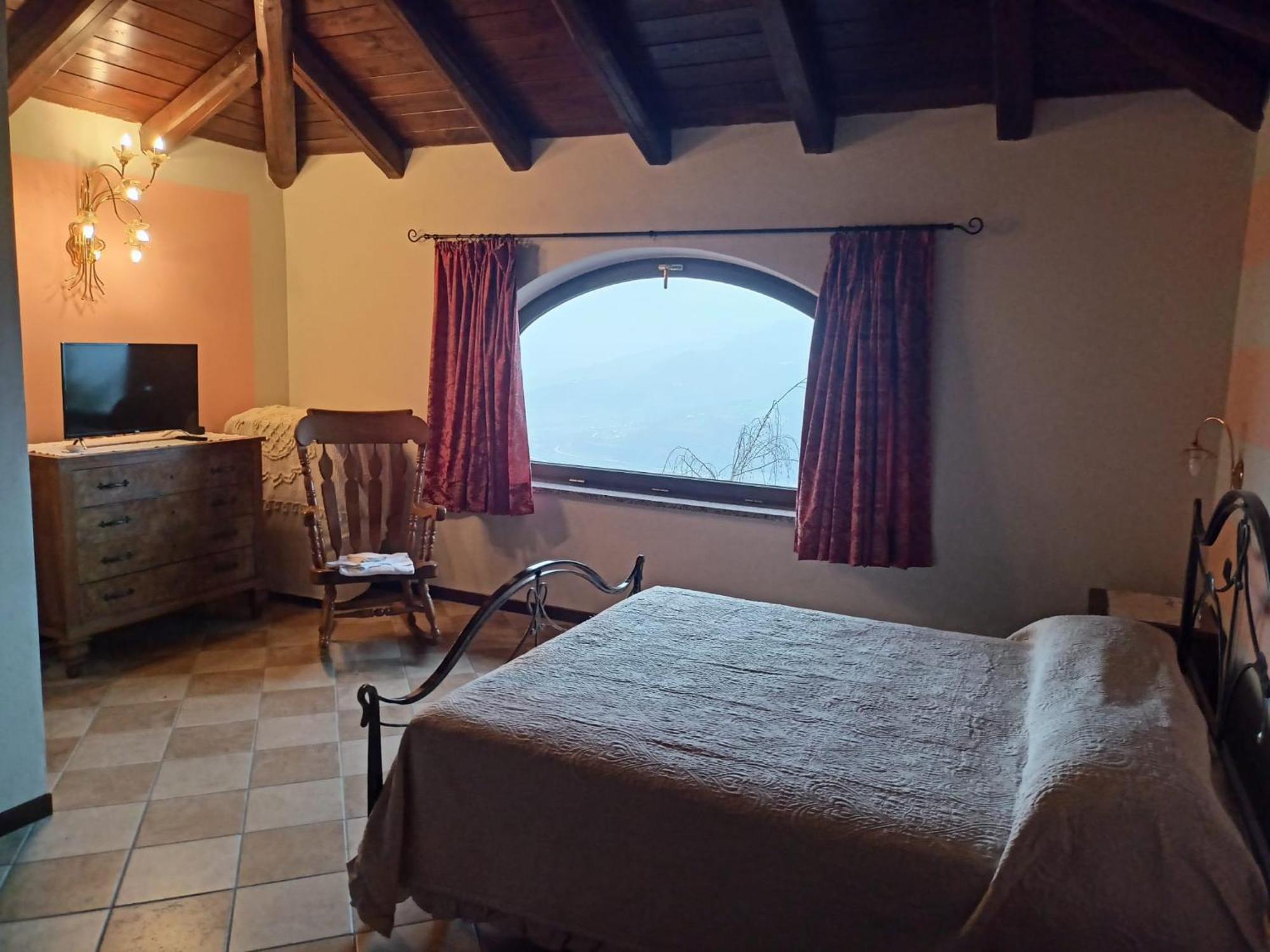 Orchidea Selvatica B&B Levice Eksteriør bilde